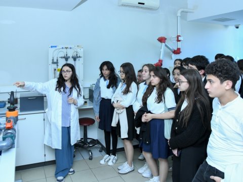 Abşeron məktəbliləri BMU-da olublar -&nbsp;FOTOLAR