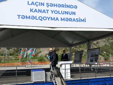 Prezident Laçın kanat yolunun təməlini qoydu - FOTO