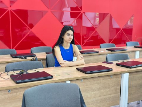 "Məşğulluq Həftəsində" 250-yə yaxın UNEC tələbəsi üçün iş müsahibəsi təşkil olunub