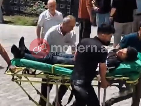 Xəzər Universitetində dava düşdü - Tələbə BIÇAQLANDI - VİDEO