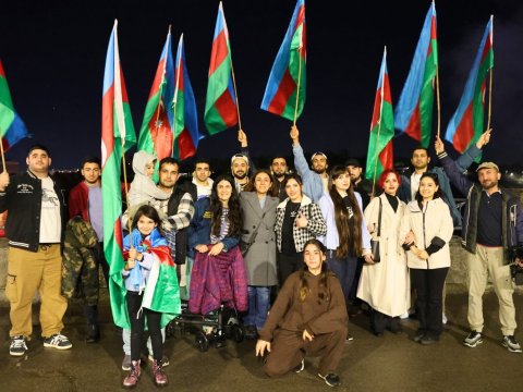 Niaqara şəlaləsi Azərbaycan bayrağının rəngləri ilə işıqlandırıldı