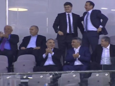 Dövlət rəsmiləri milli komandanın oyununu izlədilər - VİDEO