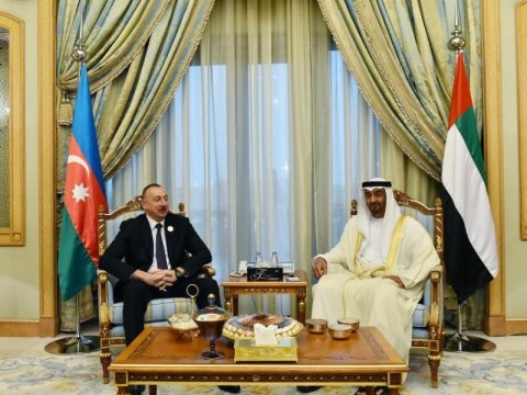 İlham Əliyev həmkarına zəng etdi