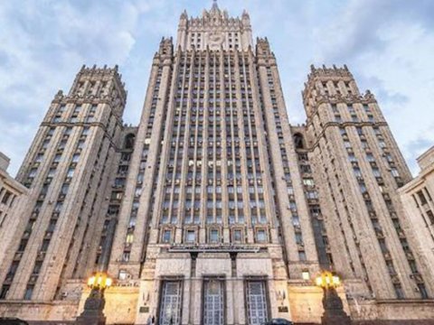 Verşinin Azərbaycan səfiri ilə görüşdü