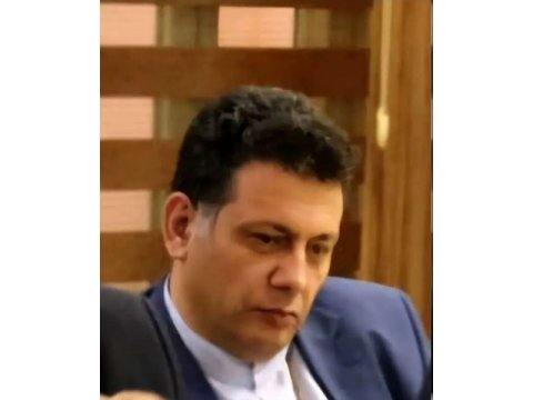 İran səfirliyinin diplomatı öldü