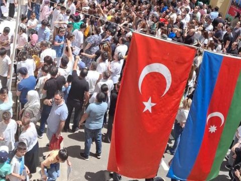 Bakı Türk Liseyinə qəbul imtahanları keçirilib