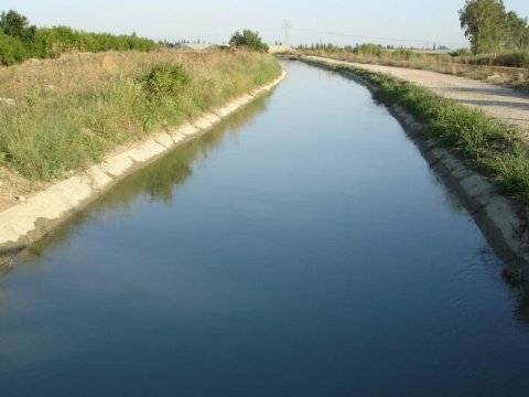 Qubada bir nəfər kanalda batıb