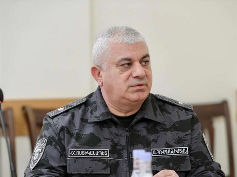 Ermənistan polisinin rəisi təqaüdə göndərildi