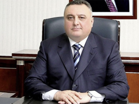 Eldar Mahmudovun ölkədən çıxışına qadağa qoyulub?