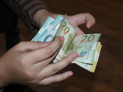 Həmin uşaqların&nbsp;&ldquo;çörəkpulu&rdquo; niyə kəsilib? - Komitədən CAVAB