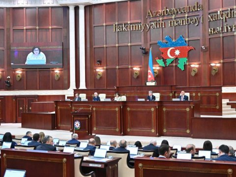 Parlamentin növbədənkənar iclası keçirilir - Gündəlikdə 7 məsələ var