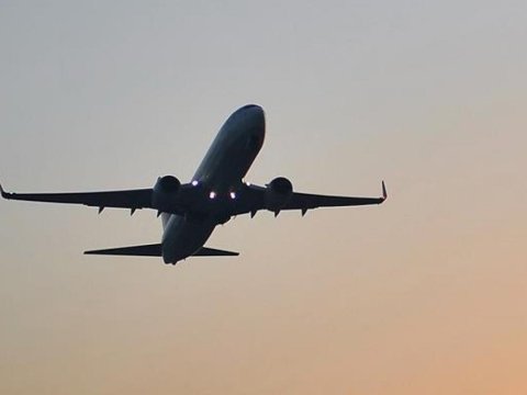 İrəvan-Bakı-İrəvan reysi üzrə iki təyyarədə kimlər&nbsp;uçub?