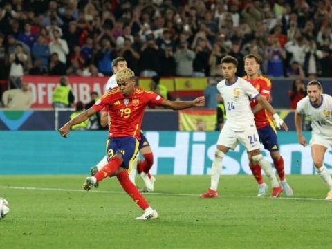 Millətlər Liqasında finalçılar məlum oldu: İspaniya-Portuqaliya