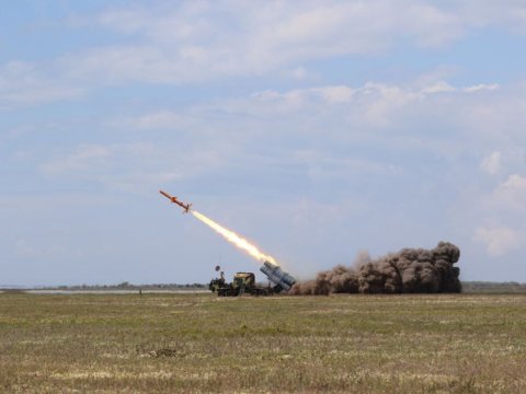 Ukrayna ilk ballistik raketi sınaqdan keçirdi&nbsp;