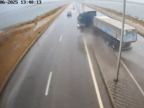 Bakıda faciəvi qəza - 3 nəfər öldü - ANBAAN GÖRÜNTÜLƏR