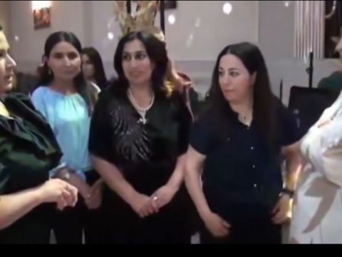 Hədiyyələri hörmətsizlik olmasın deyə qəbul etdim - Videosu yayılan müəllim DANIŞDI