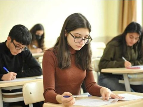 Şagirdlər bu dili daha yaxşı qavrayır - STATİSTİKA