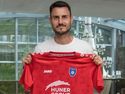 Azərbaycan klubu 9 futbolçu ilə yollarını ayırdı