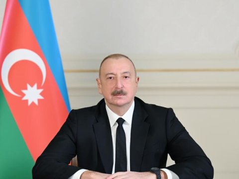 İlham Əliyev Polşanın yeni Prezidentini təbrik etdi