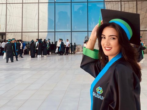 Təhsilini kredit hesabına bitirdi, indi məhkəmədə çalışır...