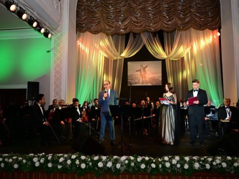 Rəşid Behbudovun xatirə otağı yaradılıb