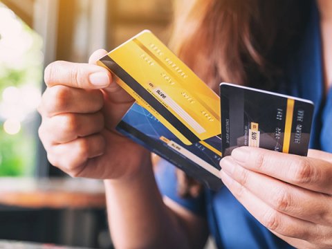 Nəqliyyatda bank kartları ilə ödəniş edə biləcəyik