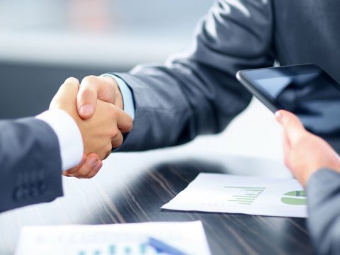 Nə qədər əmək müqaviləsi imzalanıb?