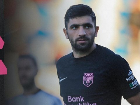 "Sabah" futbolçusu ilə yollarını ayırdı - FOTO