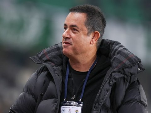 Acun İlıcalı istefa verdi