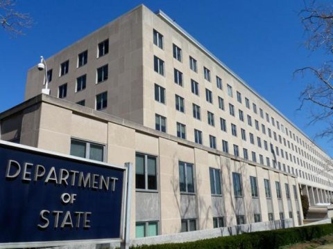 İranla gərginlik: diplomat və hərbçi ailələri geri çağırıldı