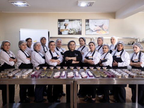 Şəhid və müharibədə yaralananların ailə üzvləri üçün peşə təlimləri davam etdirilir -&nbsp;FOTO