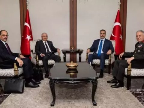 Türkiyə rəsmiləri İrana görə TOPLAŞDI