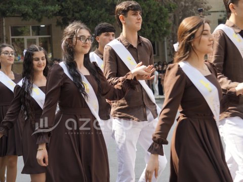 Bakı məktəblərində “Son zəng”