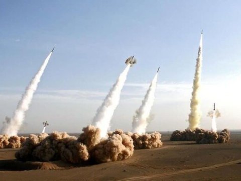 İran İsrailə 50 ballistik raket atıb