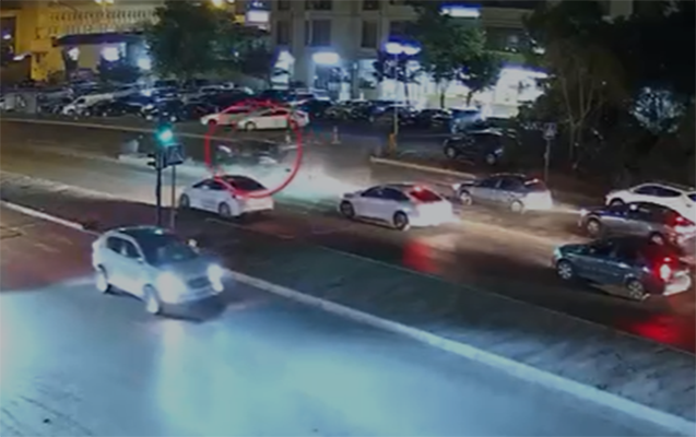 Qəza törədib hadisə yerindən qaçmaq istədi - ANBAAN GÖRÜNTÜLƏR