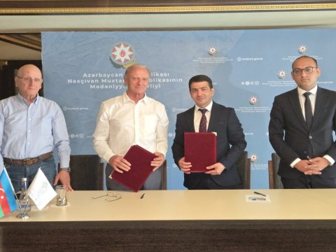 Möminə xatun türbəsi bərpa olunur