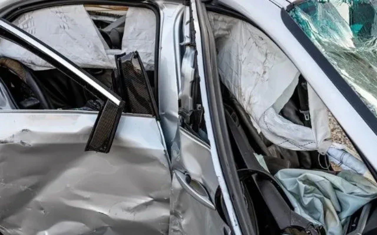 Sumqayıtda qəza -&nbsp;Bir nəfər sıxılı vəziyyətdə qaldı