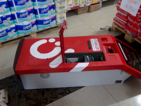 Ödəmə terminalından 8 min manat oğurlandı