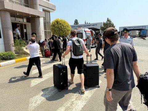 Xarici vətəndaşlar İrandan Azərbaycana keçməklə təxliyə edilir