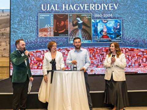 Azercell Ucal Haqverdiyevin rəsm əsərlərindən ibarət kitab təqdim edib -&nbsp;FOTO