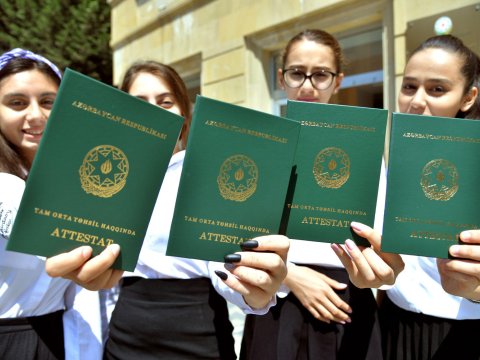 Attestatların verilməsinə BAŞLANILDI