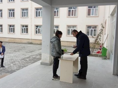 Əmisi oğlunun yerinə imtahan vermək istəyən şəxs TUTULDU