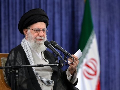 Xamenei xalqa müraciət etdi - ABŞ-ni&nbsp;HƏDƏLƏDİ