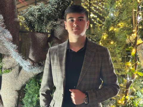 İmtahanda yüksək nəticə göstərən abituriyent - Sosial şəbəkələrdən uzaq dururam