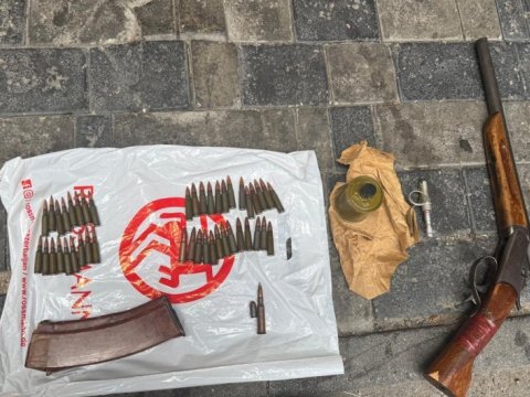 Bakıda küçədən əl qumbarası və avtomat darağı tapıldı -&nbsp;FHN məlumat yaydı