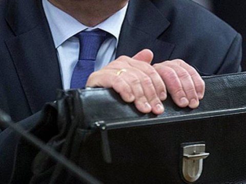 Azərbaycanlı məmurların fırıldağı - Şimali Kiprdən saxta diplom alanlar KİMLƏRDİ...