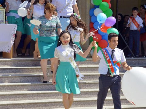 "Son zəng”də təlimata əməl etməyən direktorlar tənbeh edilib