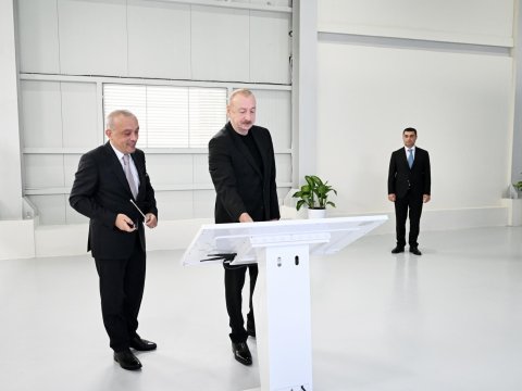 İlham Əliyev Yevlaxda sutəmizləyici qurğunun açılışında - FOTOLAR