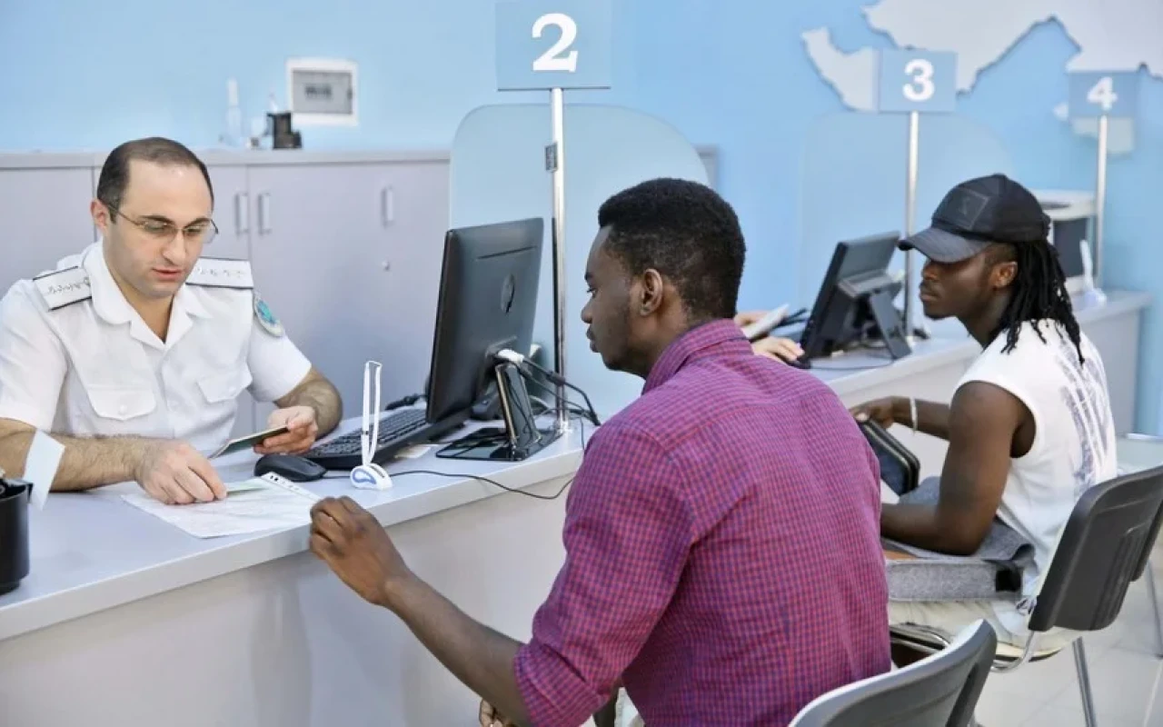 Azərbaycanda yaşamaq üçün 30 minə yaxın əcnəbi&nbsp;müraciət etdi