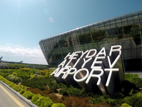 Bakıdan uçan bir sıra reyslərin marşrutu dəyişib